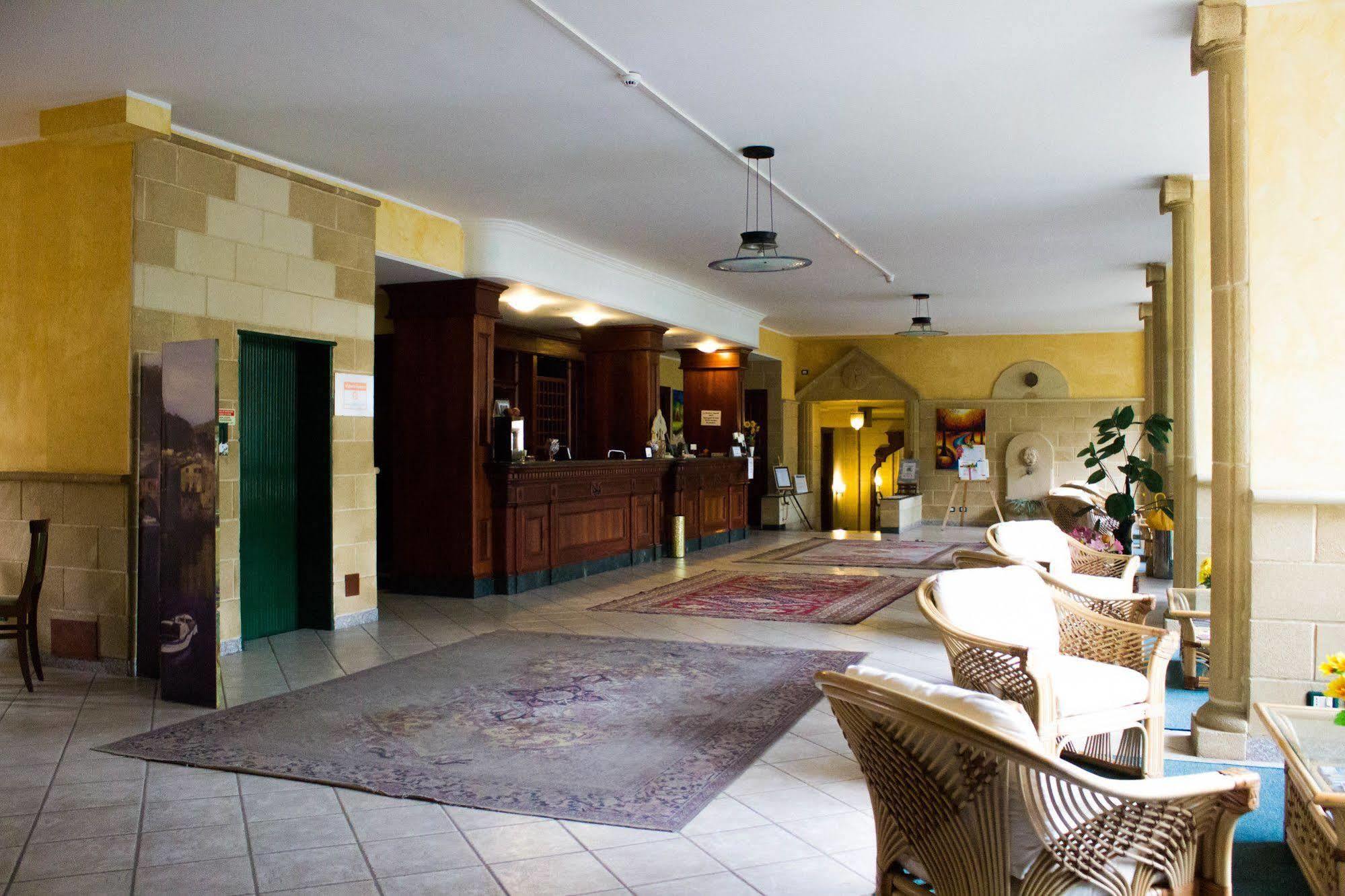 Hotel Salus Godiasco Exteriér fotografie